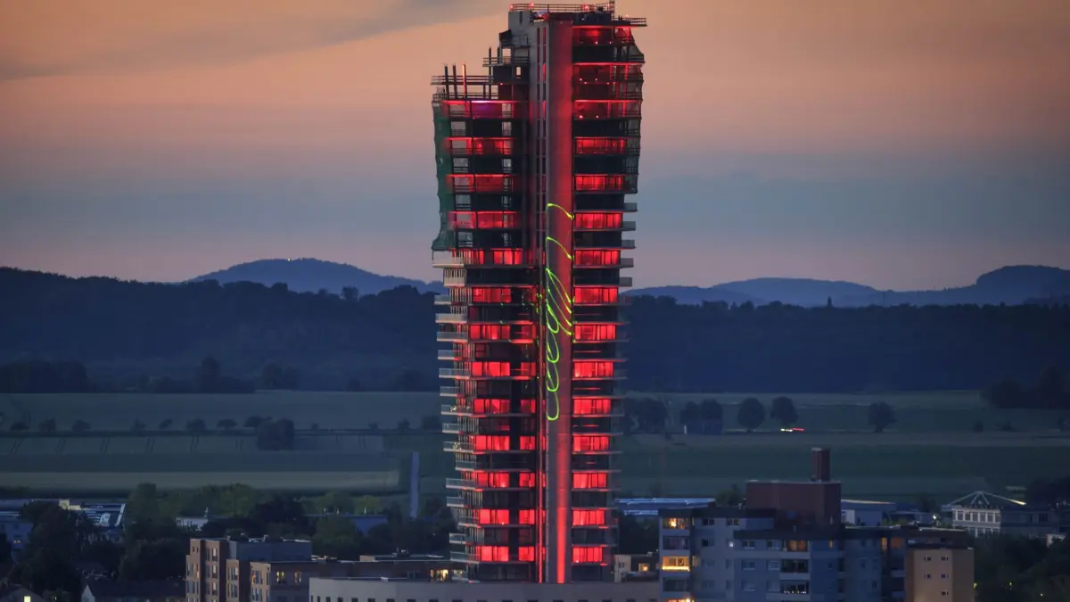 Fellbach, DEU, 22.06.2020
„Night of Light“. Der Schwabenlandtower wird angeleuchtet.
No model release.