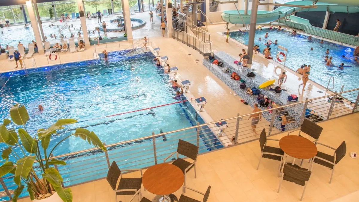 Die Badearena öffnet wieder. Wegen Corona gelten jetzt aber strenge Regeln.
Barbarossa-Thermen nach Renovierung und Anbau Hallenbad
