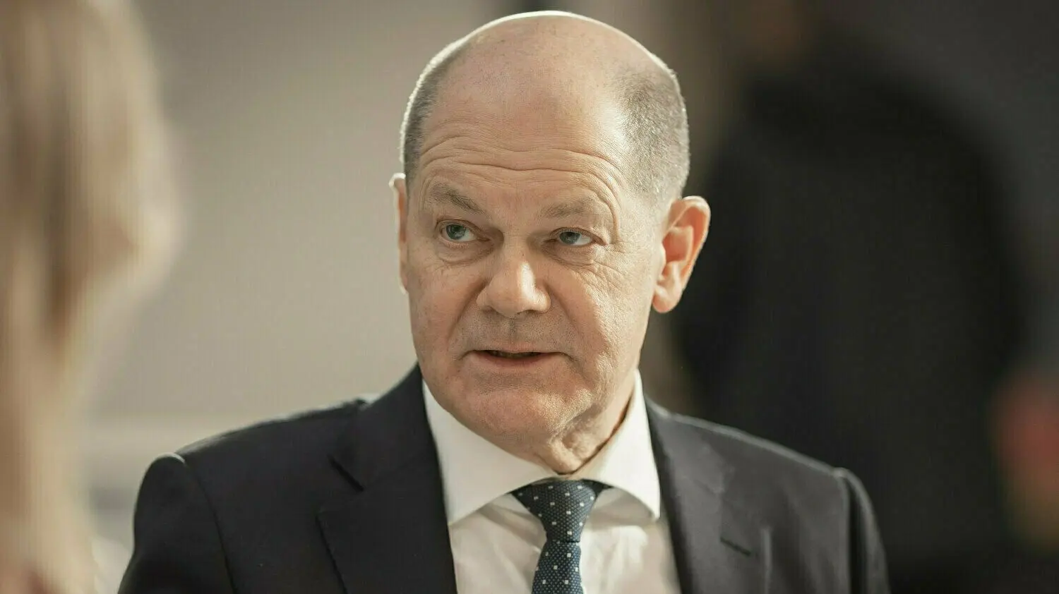 „Putin hat es in der Hand. Er kann den Krieg sofort beenden, indem er seine Truppen zurückzieht“, sagt Bundeskanzler Olaf Scholz (SPD).