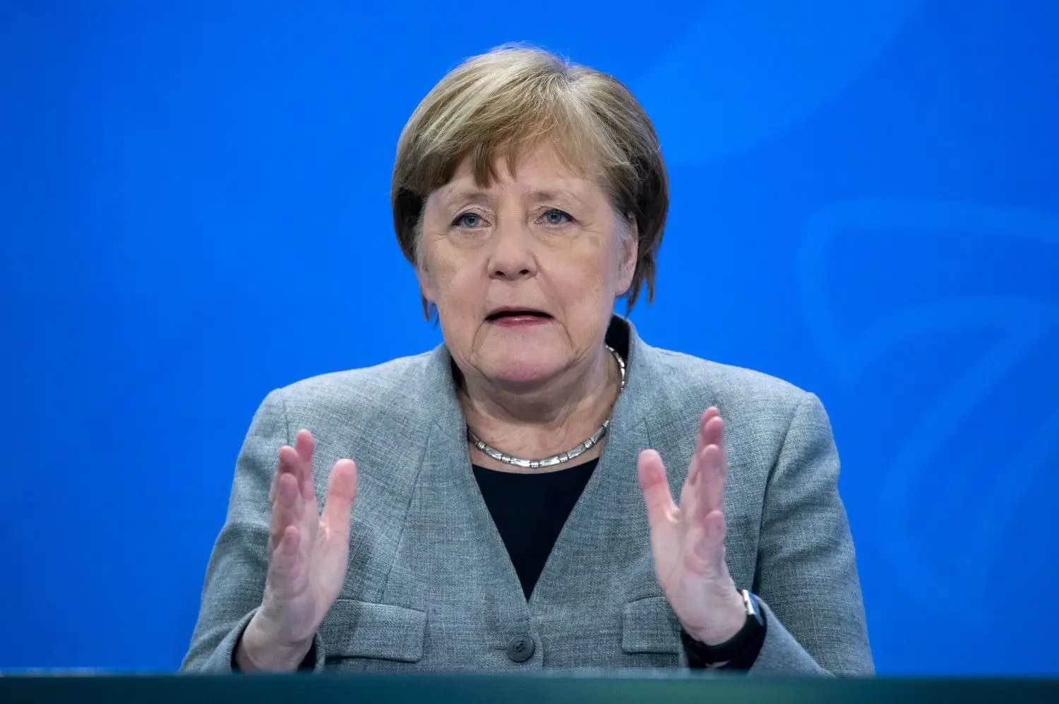 Angela Merkel hat sich am Mittwoch mit den Ministerpräsidenten der Länder in einer Videokonferenz auf neue Maßnahmen in der Corona-Krise verständigt.