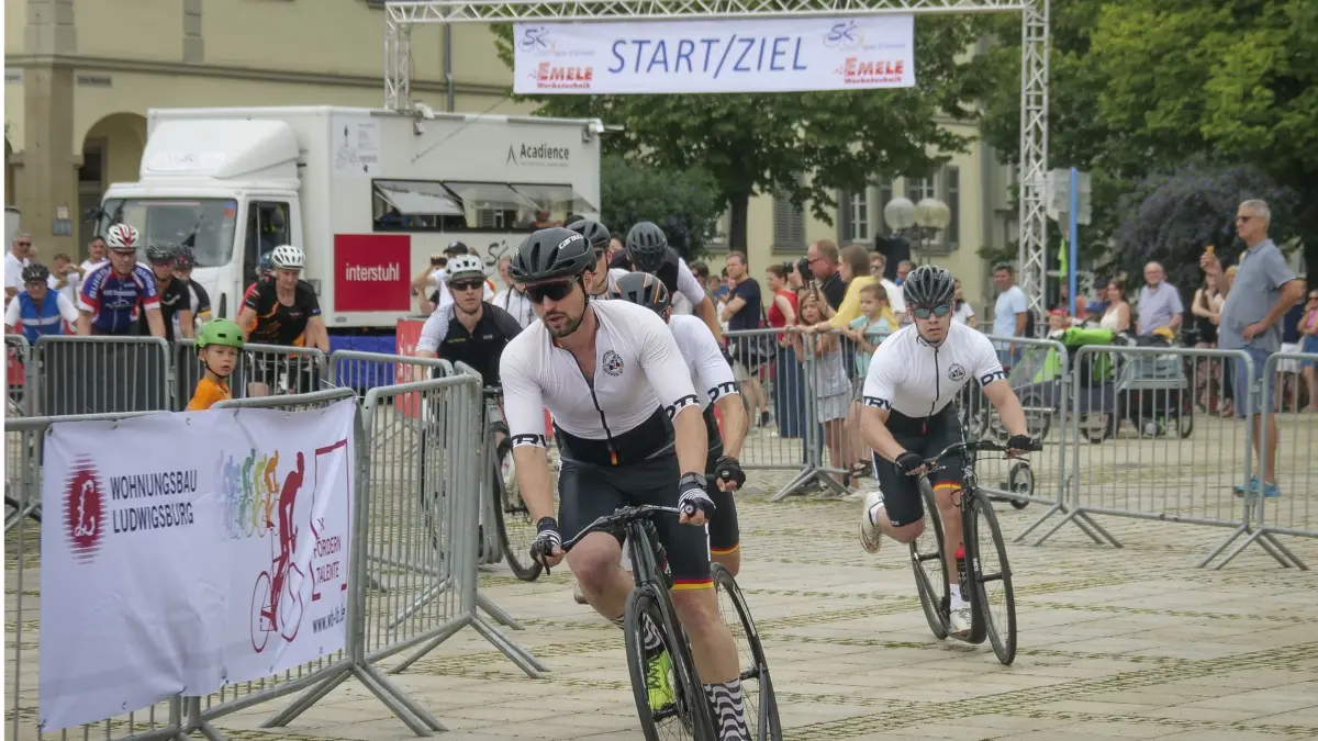 Ludwigssburg - Die neuen Ludwigsburger Radsporttage bieten am Wochenende ganz unterschiedliche Veranstaltungen. Am skurrilsten ist die Deutsche Tretroller Kriteriums-Meisterschaft am Sonntag
