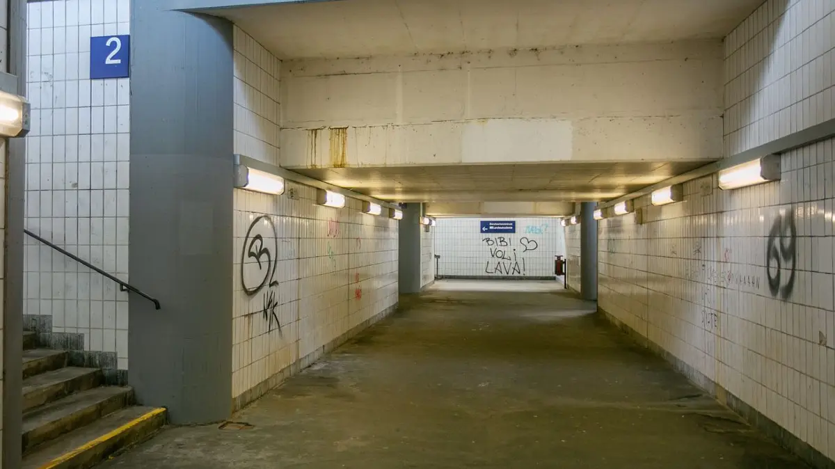 foto: roberto bulgrin
25. 08. 2021
Esslingen, Bahnhof Zell