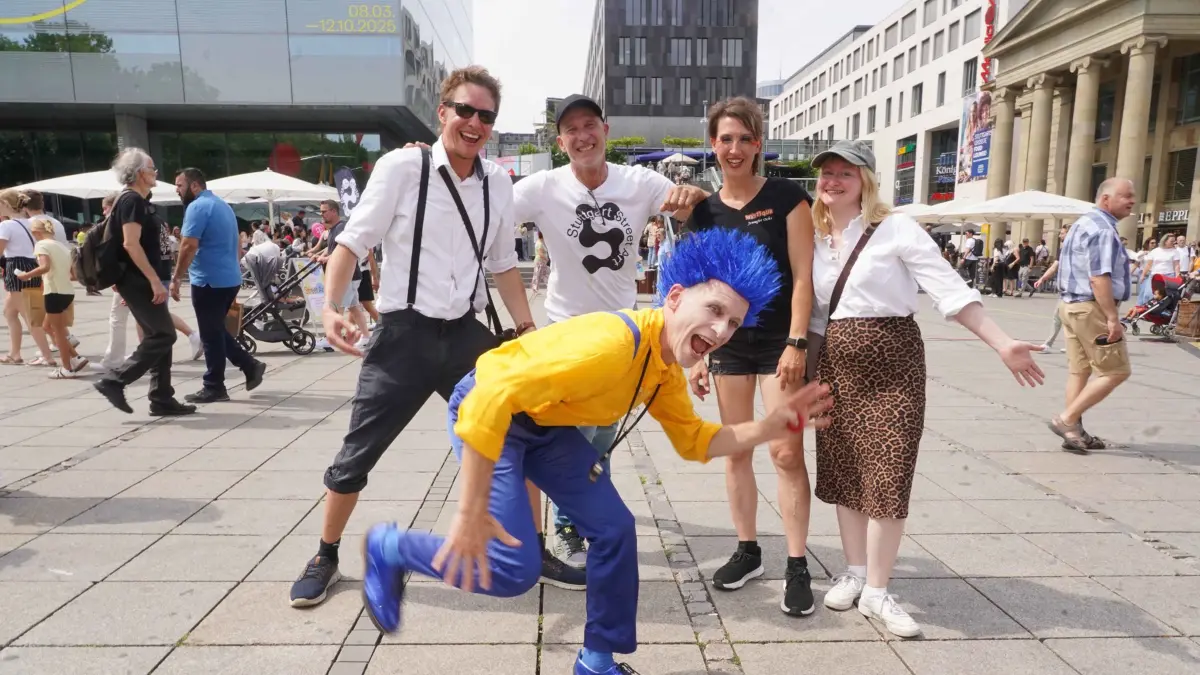 Stuttgart Schlossplatz findet heute die Street Art statt zahlreiche Kuenstler treten auf. Foto Andreas Rosar Fotoagentur-Stuttgart 19.07.2025