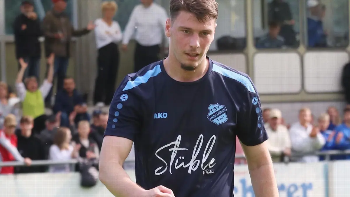 Fußball Bezirksliga Spvgg Renningen - TSV Merklingen
Dzanan Mehicevic Torjubel