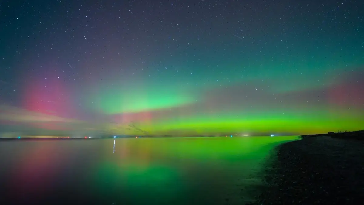 Polarlichter über der Insel Poel in Mecklenburg-Vorpommern am 18. Oktober 2025