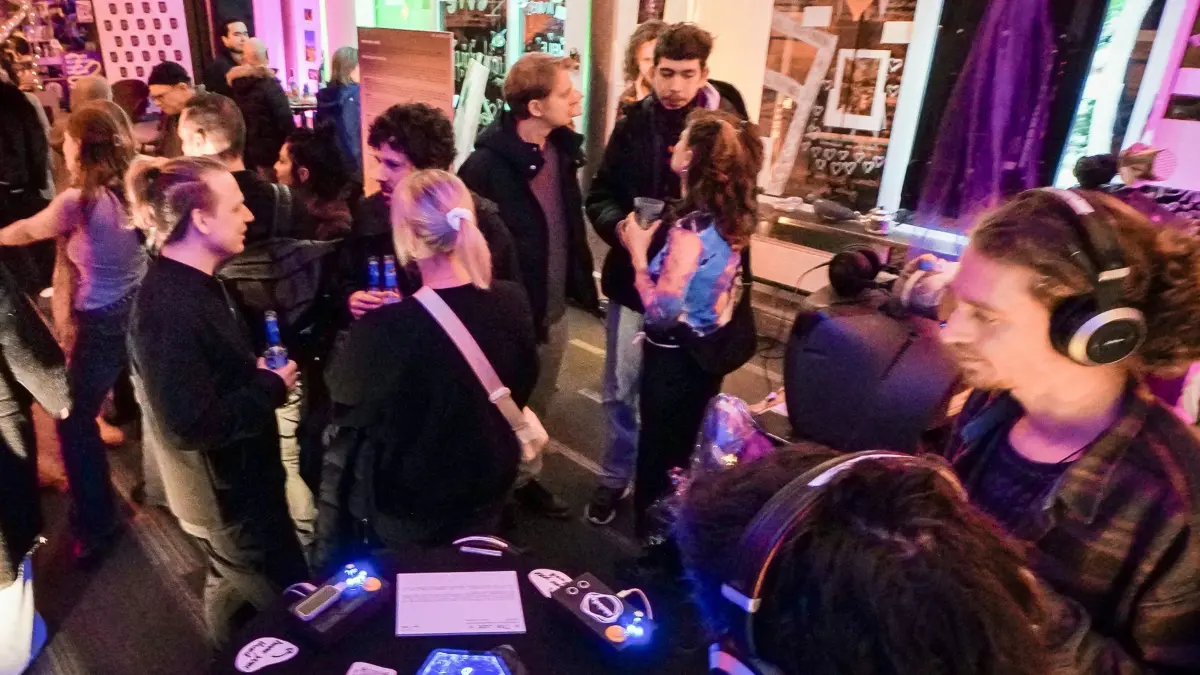 Stadtkind Nachbericht Lange Nacht der Museen - Wie Kollektive die Clubkultur prägen. Ausstellung, Talks und Musik