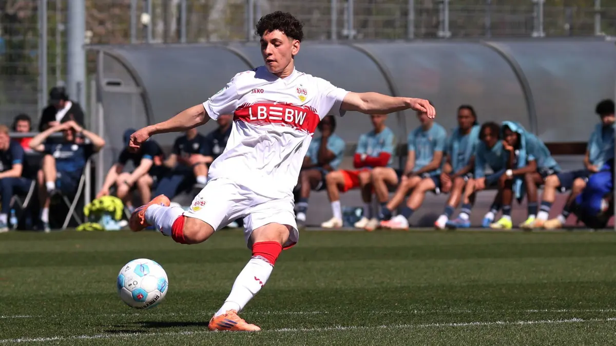 VfB Stuttgart Transfer Market: Tuncay Durna moves to the Lower Rhine