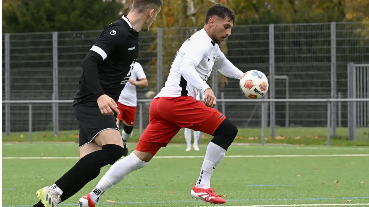 Fußball TSC Kornwestheim; Türkischer Sportclub Kornwestheim - SGM Hochberg/Hochdorf; Kreisliga A1 E/M
TSC (weiß): Carmine Pescione