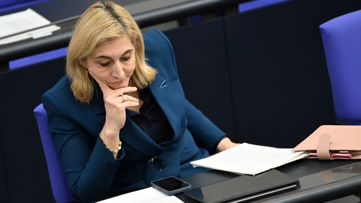 Ministerin Warken