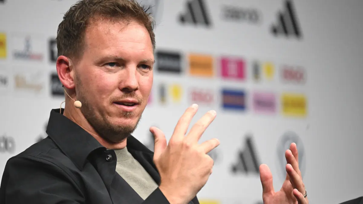 Nationalmannschaft - Bekanntgabe WM-Kader Deutschland: 21.05.2026, Hessen, Frankfurt: Fußball: Nationalmannschaft, Bundestrainer Julian Nagelsmann spricht bei einer Pressekonferenz zur Bekanntgabe des deutschen Kaders für die Fußball-Weltmeisterschaft 2026 in Kanada, Mexiko und den USA. Das Turnier findet vom 11. Juni bis 19. Juli 2026 statt. Foto: Federico Gambarini/dpa +++ dpa-Bildfunk +++