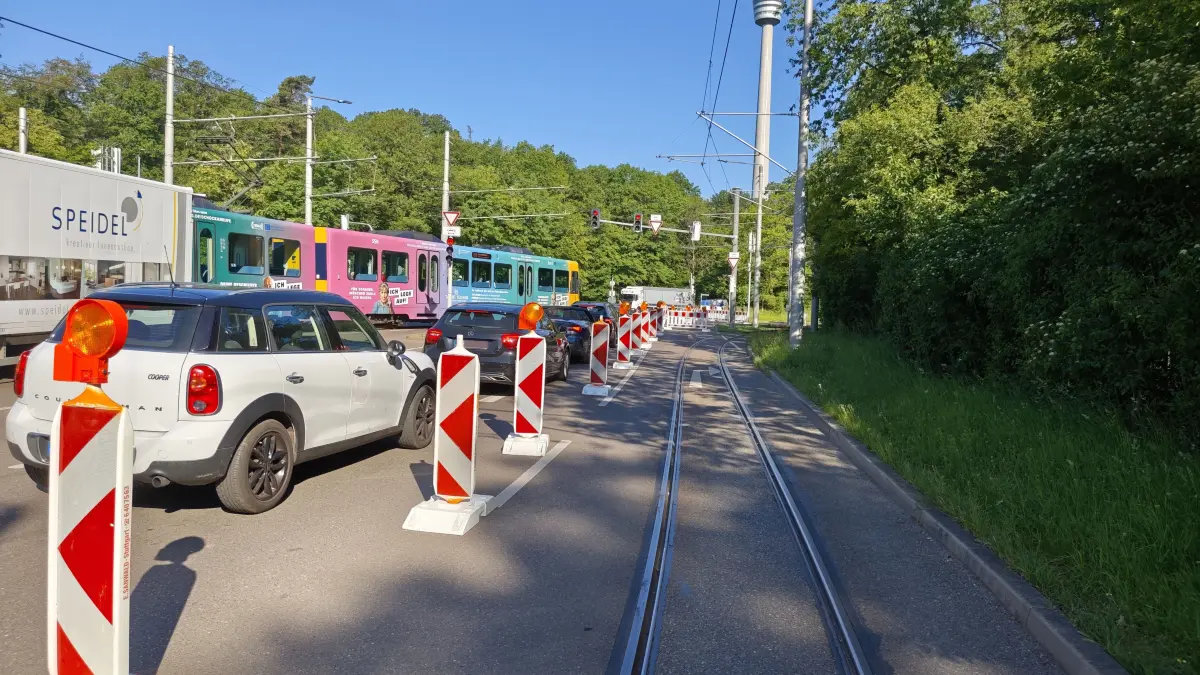 Vollsperrung in Stuttgart-Ost, Sillenbuch, Sperrung, Ruhbank
