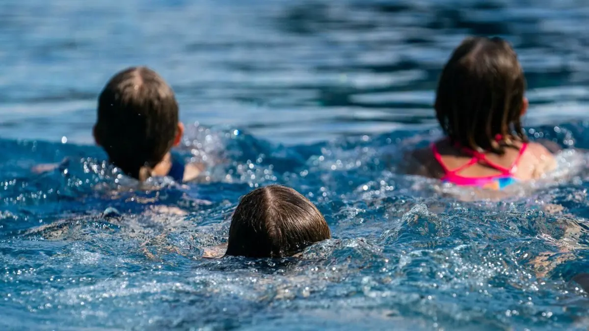 Beim einem Aktionstag im Berkheimer Freibad kann unkompliziert ein Schwimmabzeichen abgelegt werden.