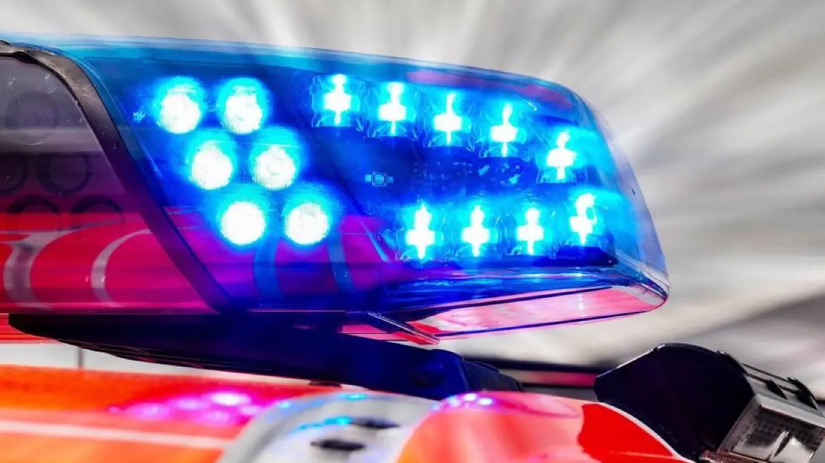 Rettungswagen Symbolfoto Feuerwehr Blaulicht Schwabo OV LZ