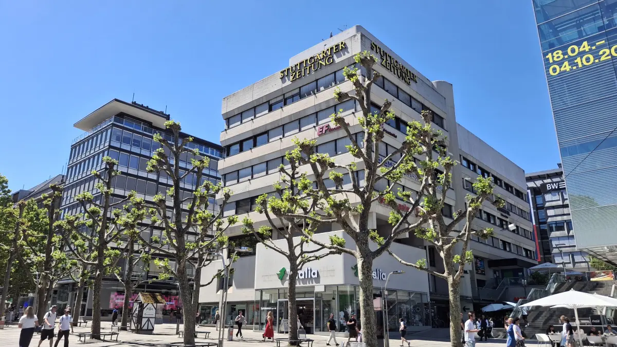 Der Wittwer-Bau in Stuttgart ist erst 1970 fertiggestellt worden. Nun soll das funktionstüchtige Gebäude abgerissen werden. Die Kritik daran reißt nicht ab.