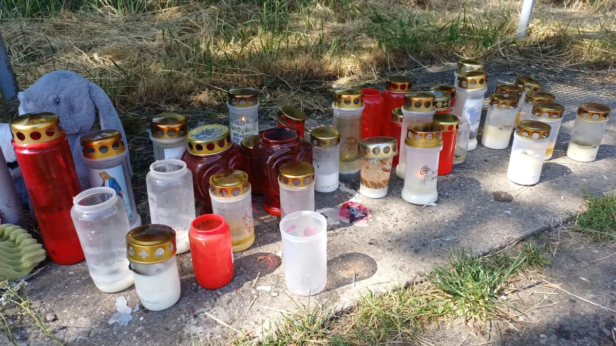 Totes Baby in Renningen: An der Fundstelle wurden Kerzen aufgestellt.