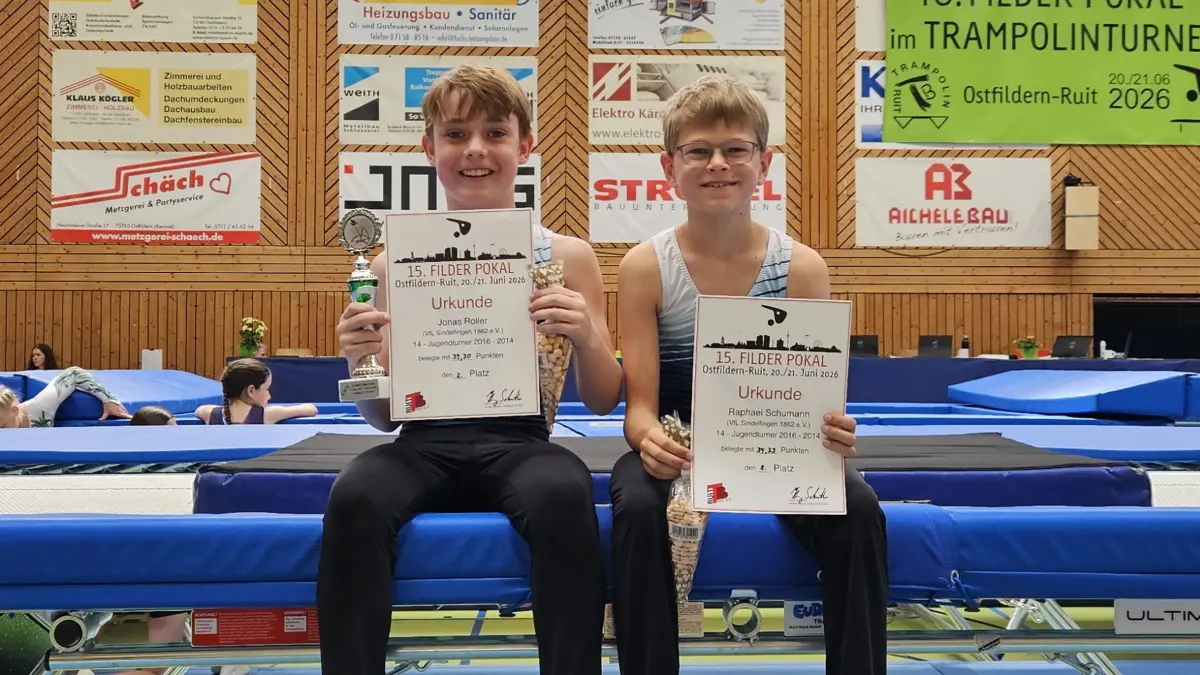 Trampolin VfL Sindelfingen: Silber beim Debüt: Jonas Roller sorgt für den ...