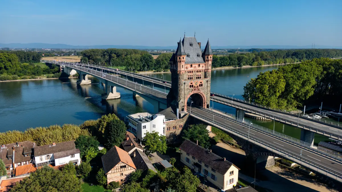 Nibelungenbrücke Worms.