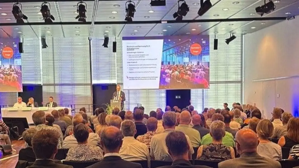 Vertreterversammlung der Volksbank am Württemberg in der Schwabenlandhalle