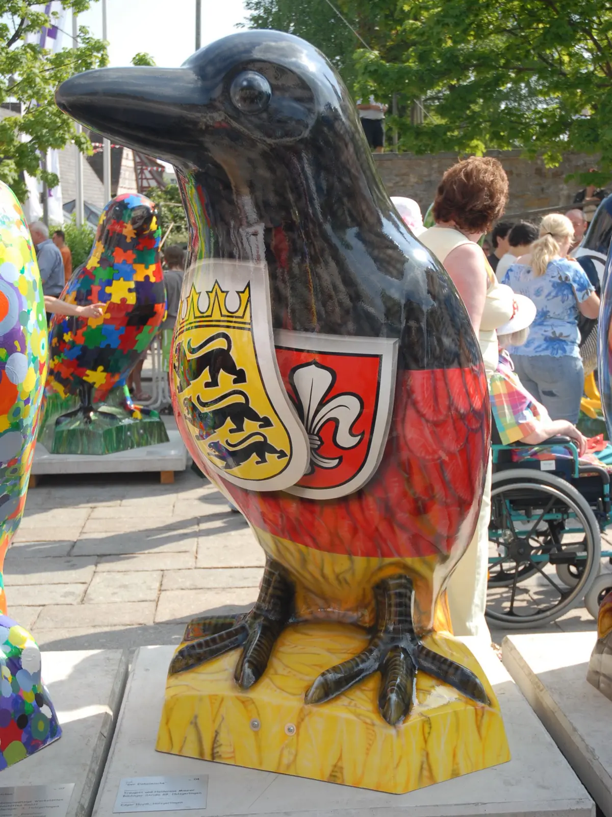 "Der Einheimische" heißt diese Rabenfigur - erstmals präsentiert bei der Vogelparade 2007.