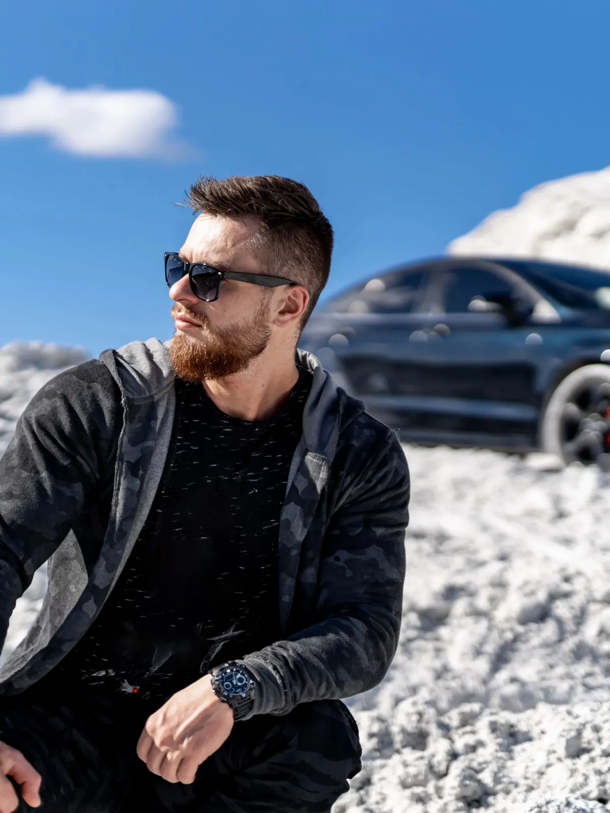 Schöner Mann mit schnittigem Auto: Ist das der neue Adressat grüner Politik?
