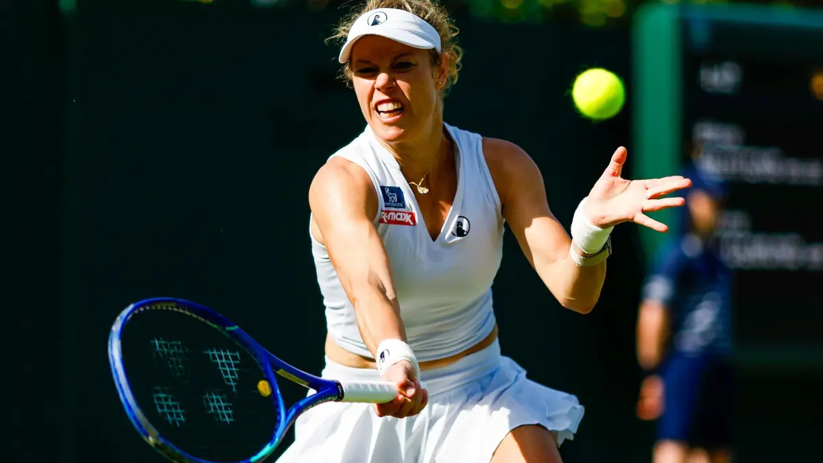Tennis: Grand Slam/WTA-Tour/ATP-Tour - Wimbledon: ARCHIV - 30.06.2026, Großbritannien, London: Tennis: Grand Slam/WTA-Tour/Wimbledon, Einzel, Frauen, 1. Runde. Mertens (Belgien) - Siegemund (Deutschland). Laura Siegemund in Aktion. (zu dpa: «Zoff im Mixed mit Siegemund - «Lern, zu verlieren»») Foto: Frank Molter/dpa +++ dpa-Bildfunk +++