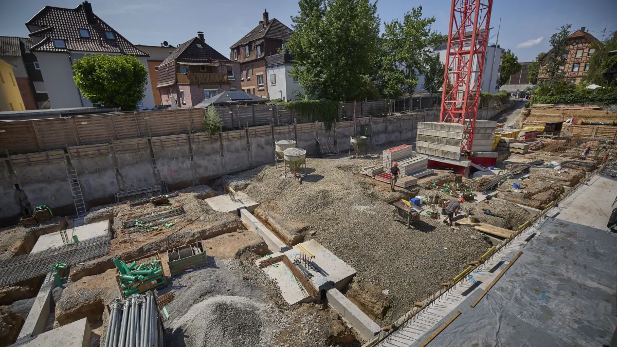 KEINEN AUSSCHNITT MACHEN Baustellenfest - IBA2027 Eppingerstraße: KEINEN AUSSCHNITT MACHEN
Fellbach, DEU, 16.07.2026
Baustellenfest - IBA2027 Eppingerstraße
No model release. Kein Einverständnis für Werbung, keine Weitergabe an Dritte.
Abgebildete Personen haben der Veröffentlichung in der STZN zugestimmt.