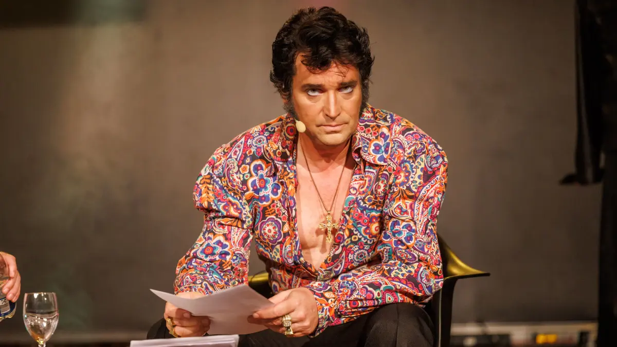 Nils Strassburg: Böblingen, TÜV Halle, Sommer am See, Lesung, Konzert, Elvis,