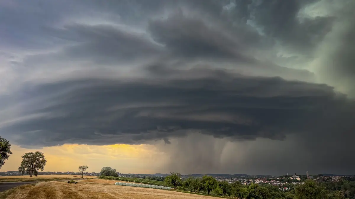 Superzelle über Marbach von Backnang aus fotografiert