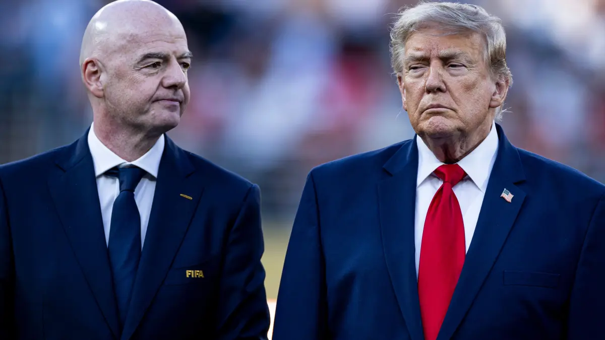 FIFA WM 2026: Donald Trump beim Finale Spanien vs Argentinien 1:0: Donald Trump et Gianni Infantino assistent à la cérémonie de remise des médailles et du trophée après la finale de la Coupe du Monde de la FIFA 2026 entre l'Argentine et l'Espagne au New York New Jersey Stadium, à East Rutherford (New Jersey), le 19 juillet 2026, aux États-Unis. - Photo : /Elyxandro Cegarra / Psnewz/ SIPA /00328988_0136/Credit:PSNEWZ/SIPA/2607200940 / action press