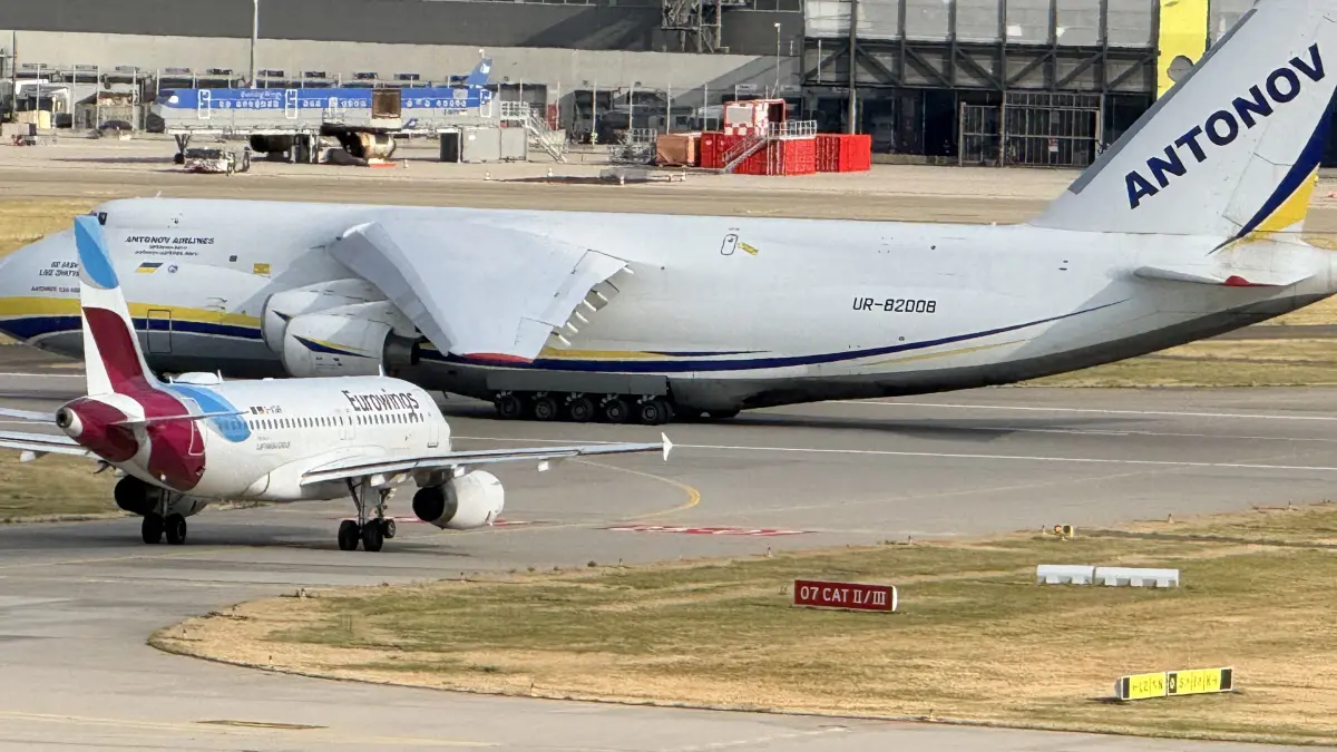 Antonov An-124 in Stuttgart