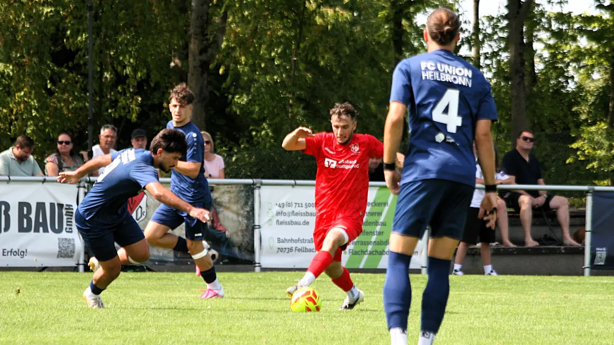 Fußball, Pokal, WFV, Leonis Memaj, TV Oeffingen, Torschütze beim 1:2 gegen FC Union Heilbronn