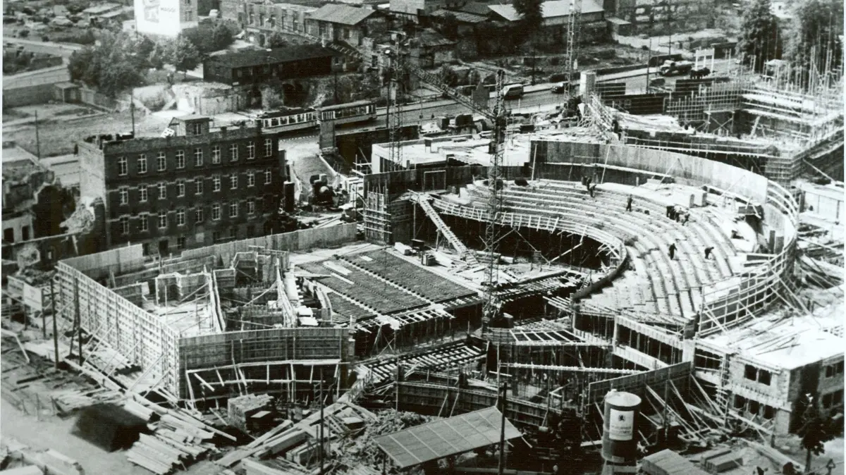 Rohbau Liederhalle Stuttgart 1955 (nur für diesen Artikel)