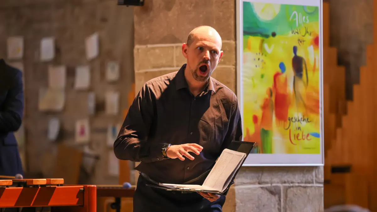 Liedfestival Sindelfingen: Schwanengesang in der Martinskirche mit Johannes Held (Gesang) und Singakademie Stuttgart