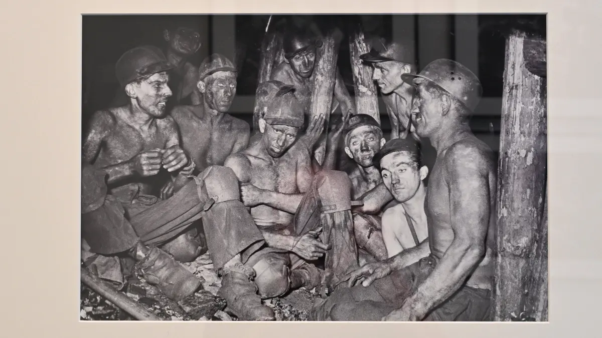 Auf dem Weg zum kommunistischen Paradies: Arbeitsalltag im Bergbau in der DDR (1975)