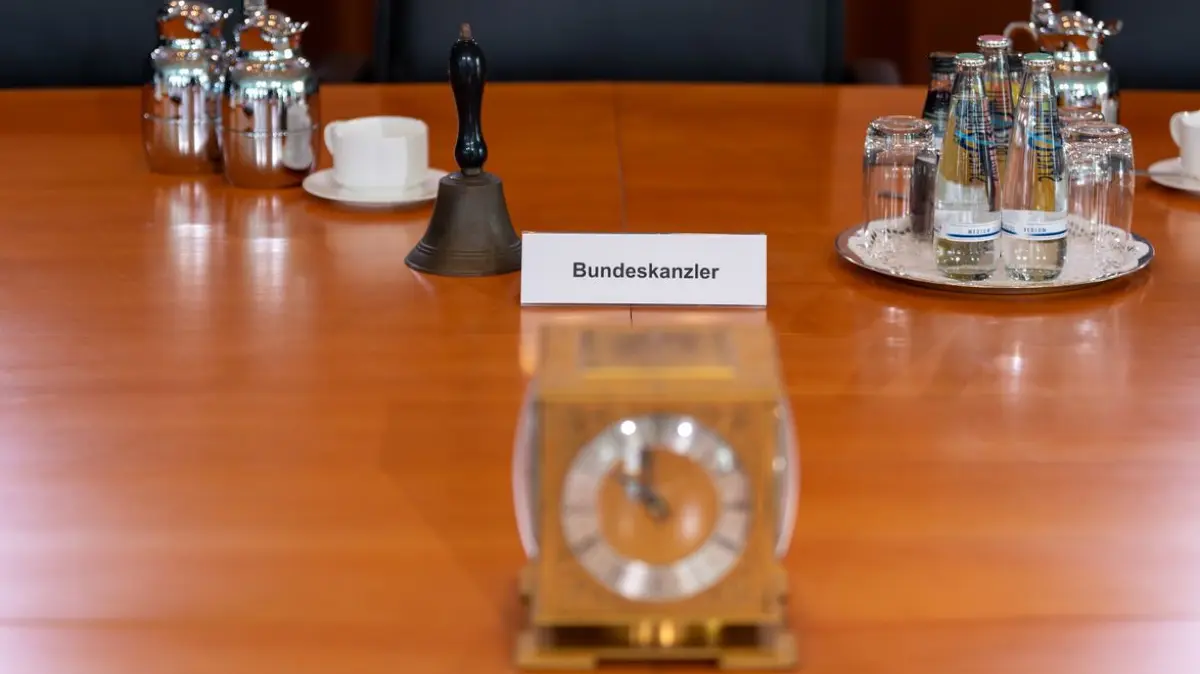 Der Kanzler und seine Regierung wollen den linken Enteignungs-Träumen einen Riegel vorschieben.