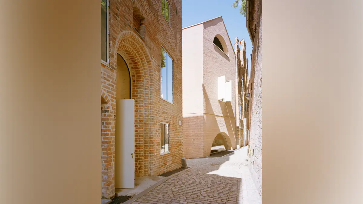 Kolk 17 Figurentheater und Museum, Lübeck von Konermann Siegmund Architekten.