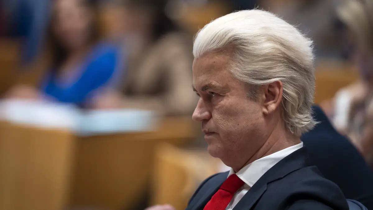 Der Trügerische: Anders als bei seinen politischen Gesinnungsgenossen Donald Trump und Boris Johnson trügt beim niederländischen Rechtspopulisten Geert Wilders der Schein. Sein Blondschopf ist gefärbt. Ob’s seine Politik auch ist?