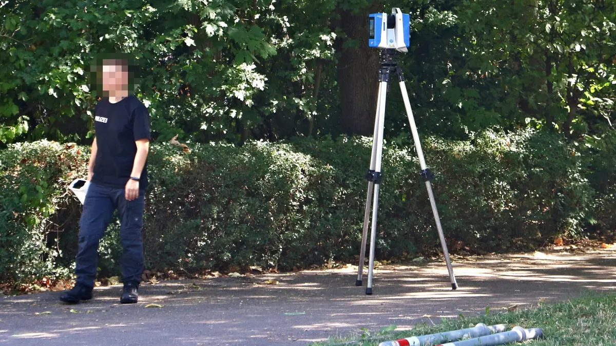 Polizei sperrt Engelbergstraße im Giebel für Vermessung von Tatort
