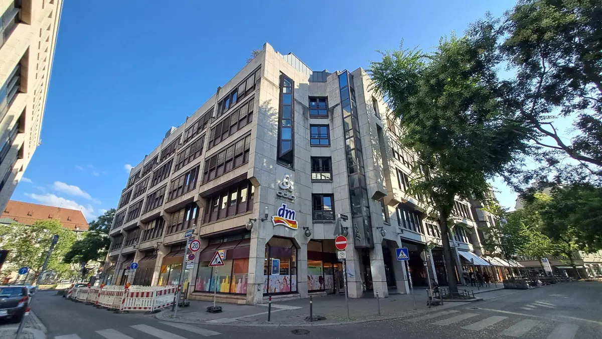 Eberhardstraße 35 und 37