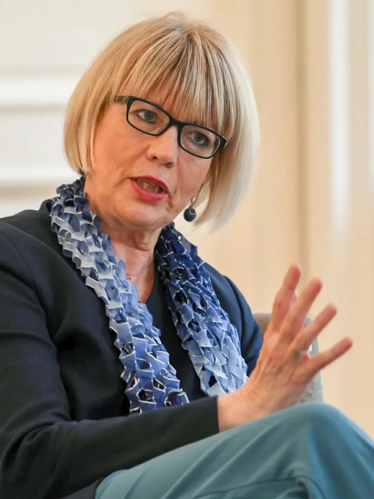 Helga Schmidt ist die Frau, der Annalena Baerbock den Job wegnahm, wie die "Bild"-Zeitung schrieb.