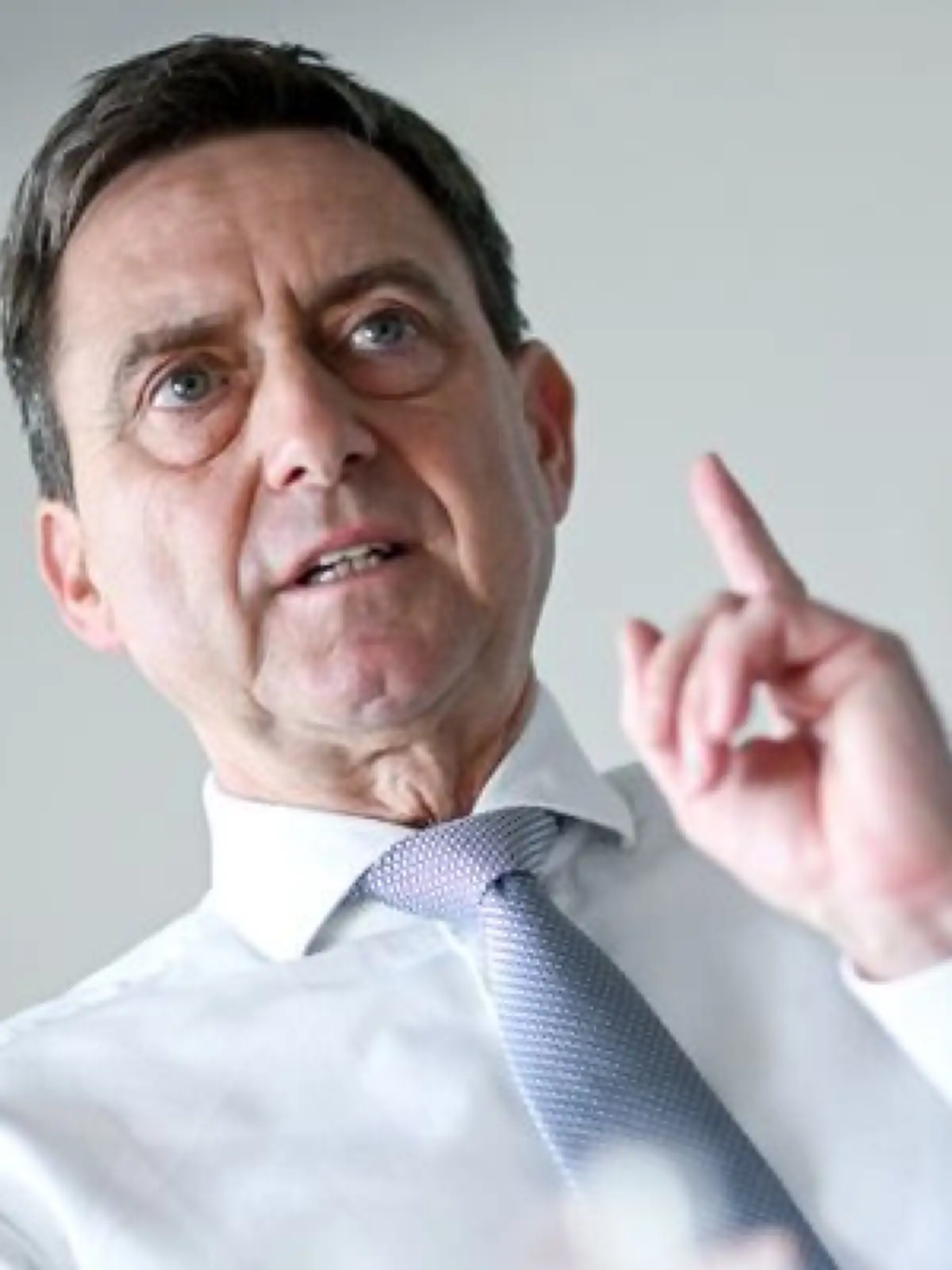Oliver Blatt richtet Forderungen an die Politik.