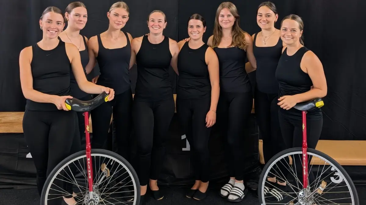 Die Oberesslinger Einradpower, von links: Jenny Schäfer, Marleen Aeckerle, Kaja Demuth, Amelie Gölz, Vivien Schuler, Luisa Aeckerle, Annett Horlacher und Madeline Schuler.