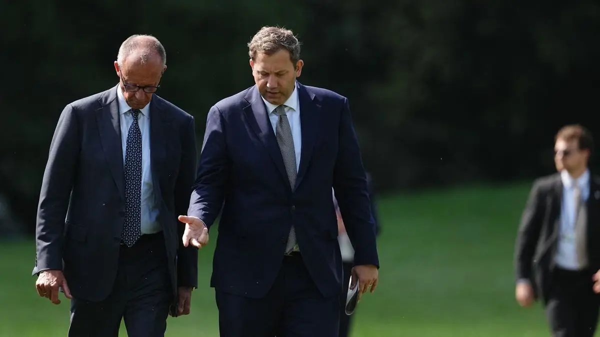 Mitgehangen, mitgefangen: Lars Klingbeil (re.) und Friedrich Merz