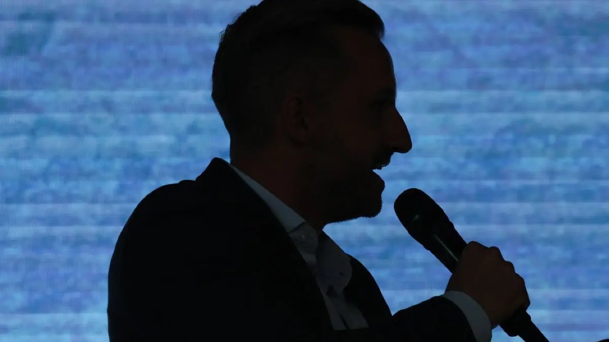 AfD-Spitzenkandidat Ulrich Siegmund spricht am 31. August 2026 auf einem Bürgerdialog im Ortsteil Klein Wanzleben zur Landtagswahl 2026.