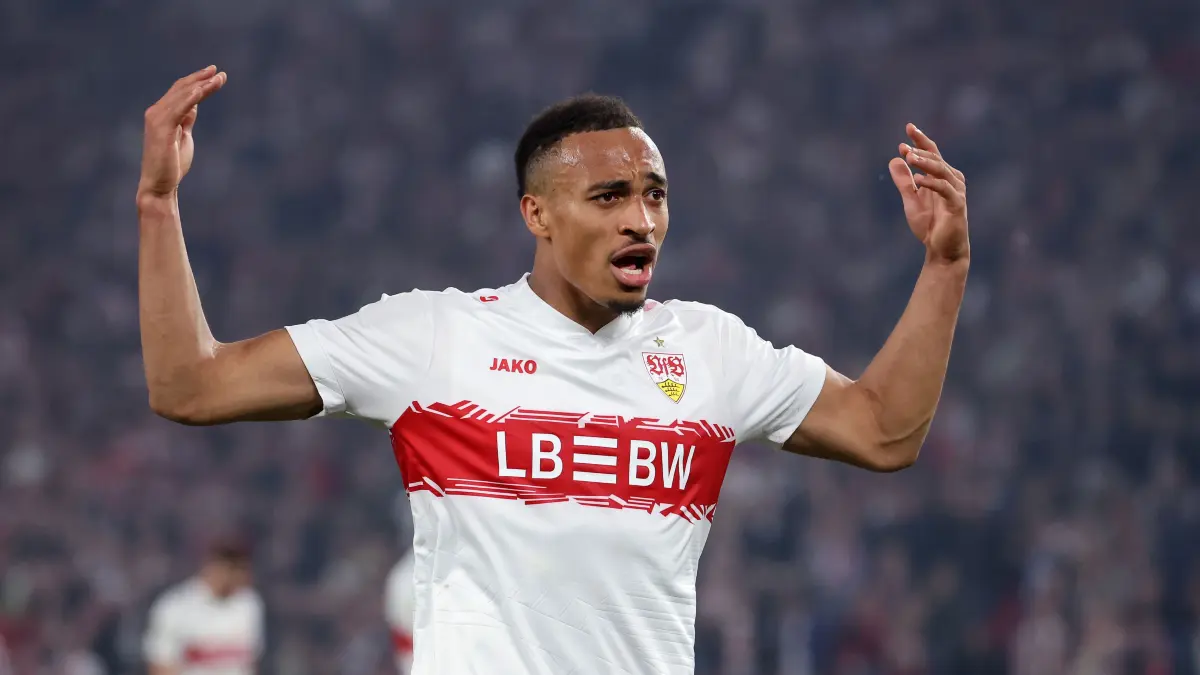 BAU // Stuttgart, Fußball DFB Pokal Halbfinale VfB Stuttgart vs. SC Freiburg , Jamie Leweling (VfB)