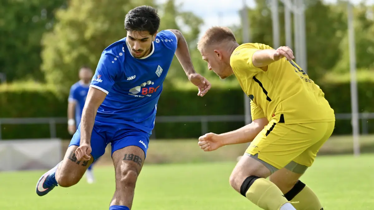 Jamie-Noah Demir (links) von der SV Böblingen