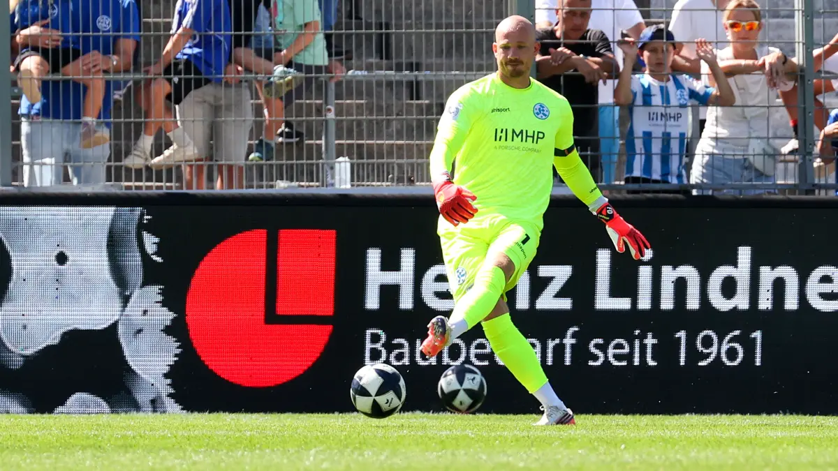 BAU // 05.09.2026, Deutschland, Stuttgart, Fussball, Regionalliga Südwest,
SV Stuttgarter Kickers vs. 1. FSV Mainz 05 II, Felix Dornebusch (Kickers)