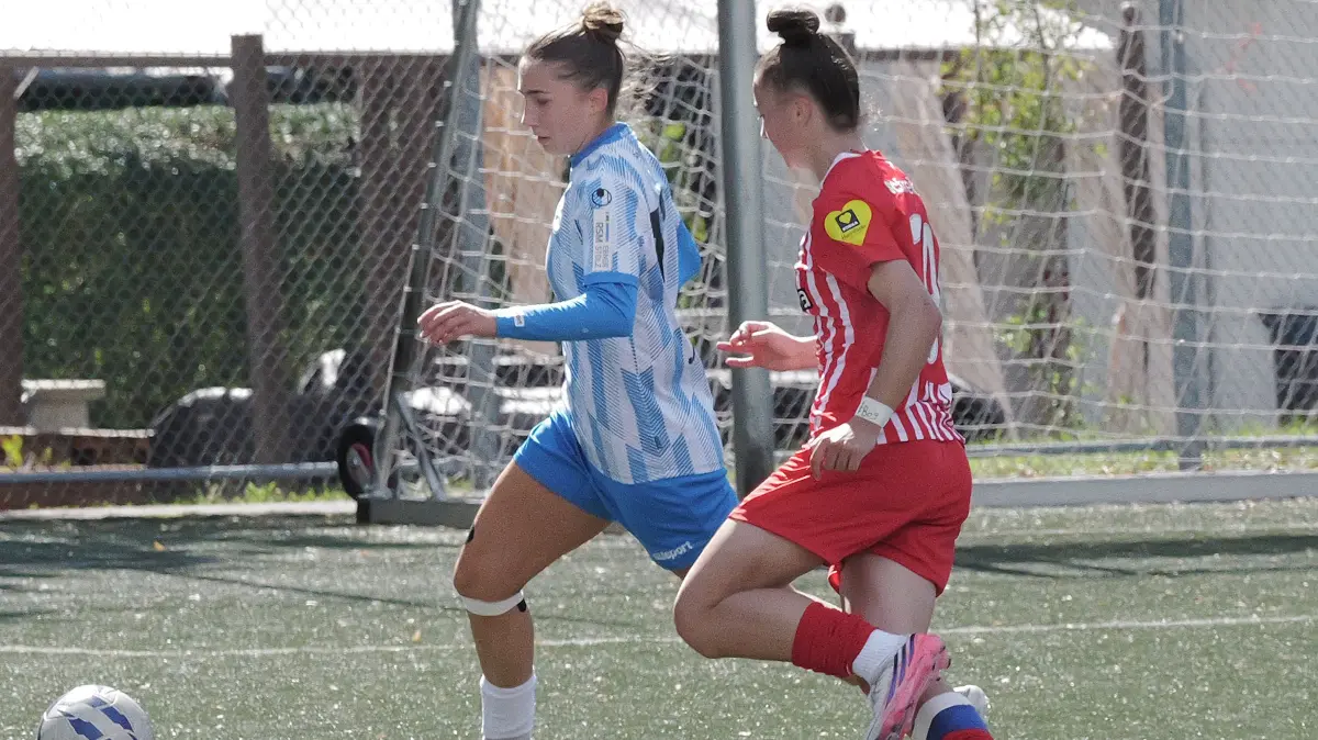 Fußball, Fussball, Frauen Regionalliga Süd, SV Stuttgarter Kickers - SC Freiburg II: Fußball, Fussball, Frauen Regionalliga Süd, SV Stuttgarter Kickers - SC Freiburg II
Nr.16 (S): Lilly Jansen - blau
Fotograf: Günter E. Bergmann - Photography
Aufnahmedatum: 06.09.2026