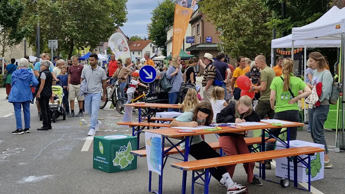 Am Sonntag, 20. September 2026, verwandelt das Streetlife Festival die Seestraße von 11 bis 18 Uhr zum fünften Mal in eine große Erlebnismeile.