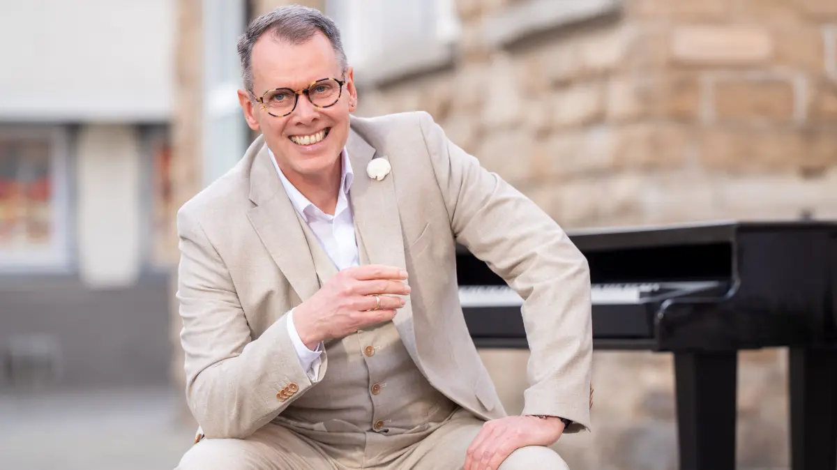 Esslingen - Manfred Stauss - Musiker - Chanson - Galgenstricke